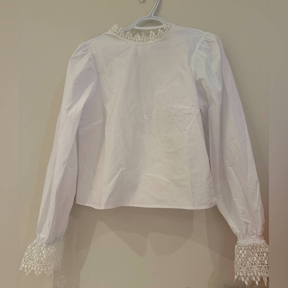 Frill lace poplin bow tie top